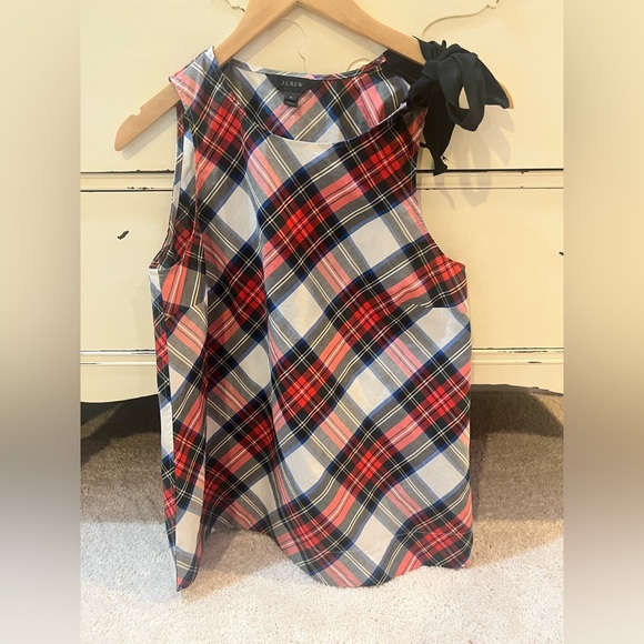 J. Crew Tops - J. Crew Holiday Rattan Design Sleeveless Top with Black Bow Size 4